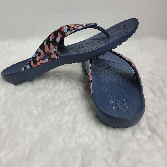 CROCS Kadee II Women's Sandals Size 9 Blue Polka Dot Graphic Thong Flip Flops - Picture 4 of 7